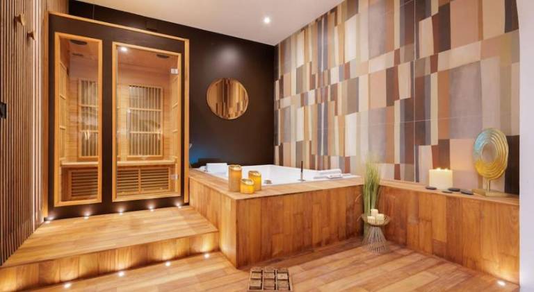 Apartment with sauna & jacuzzi — photo 3