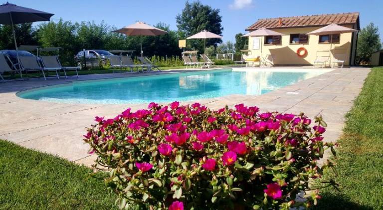 Pleasant farm with private pool, terrace & barbeque | Dogs allowed in Cecina