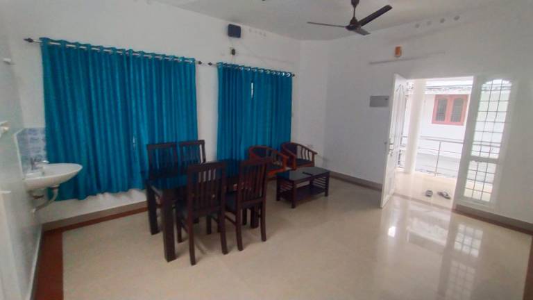 Apartment Vypin