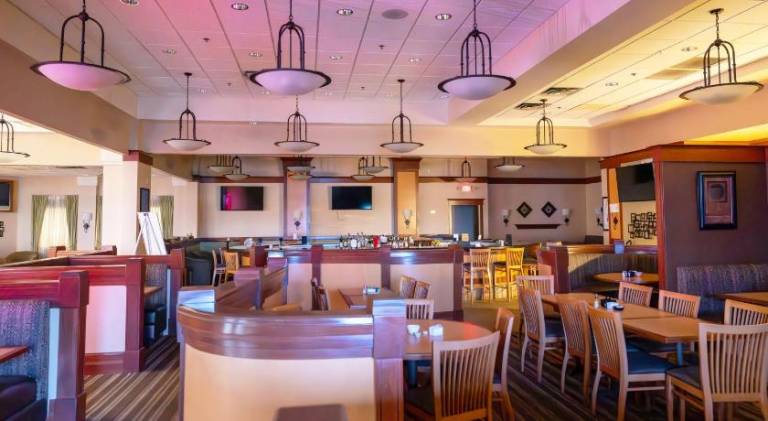 Wyndham Flint MI/Grand Blanc/Bishop Airport/Conference Ct — photo 5