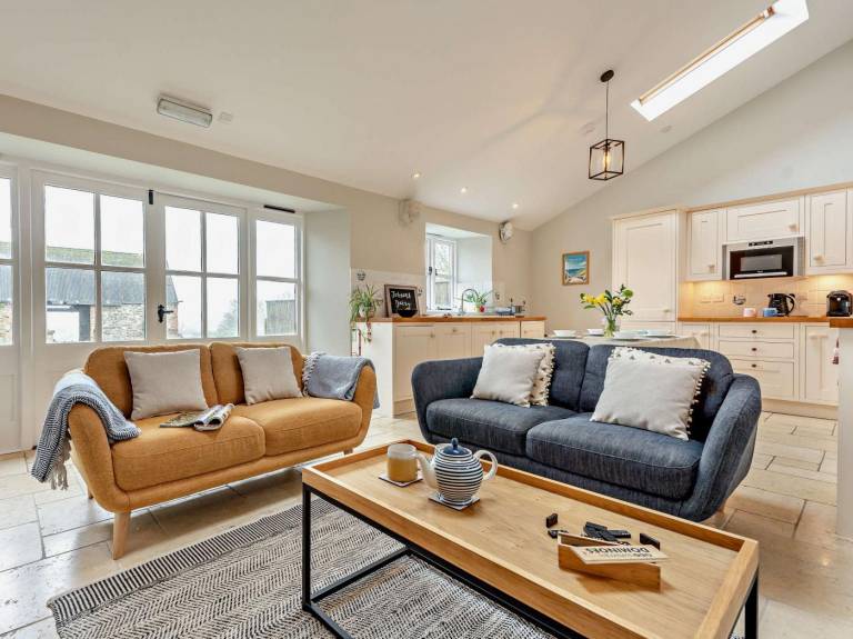 Fully equipped house with garden, barbecue & jacuzzi | Pets allowed — photo 4
