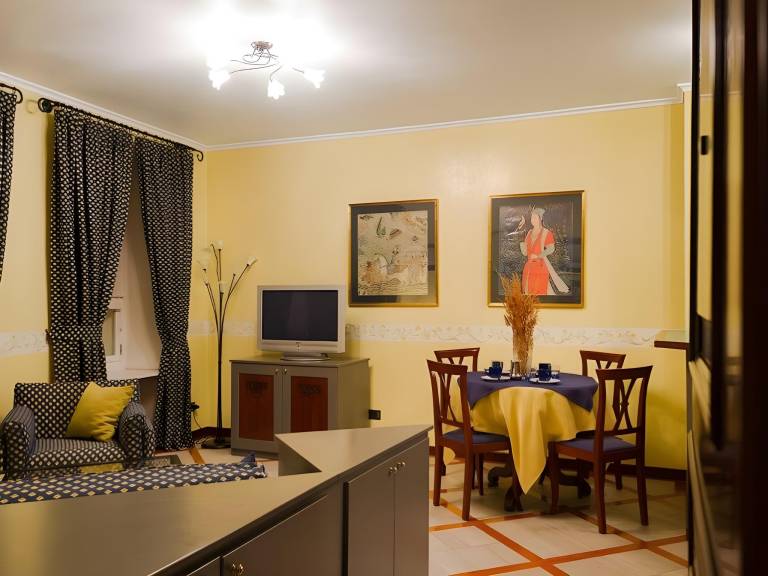 Lovely apartment | Near Prague astronomical clock | Pet-friendly — photo 4