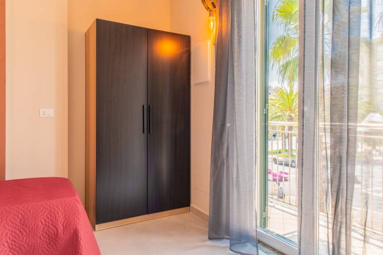 Rental apartment with fast internet | City view — photo 5