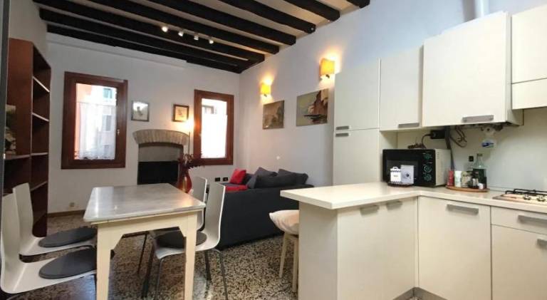 Holiday apartment | Next to Rialto Bridge — photo 3