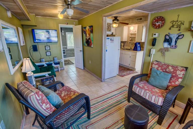 The Carriage House II (Lower) 95 ft from the beach Dog Friendly, Hot Tub Nags Head — photo 5
