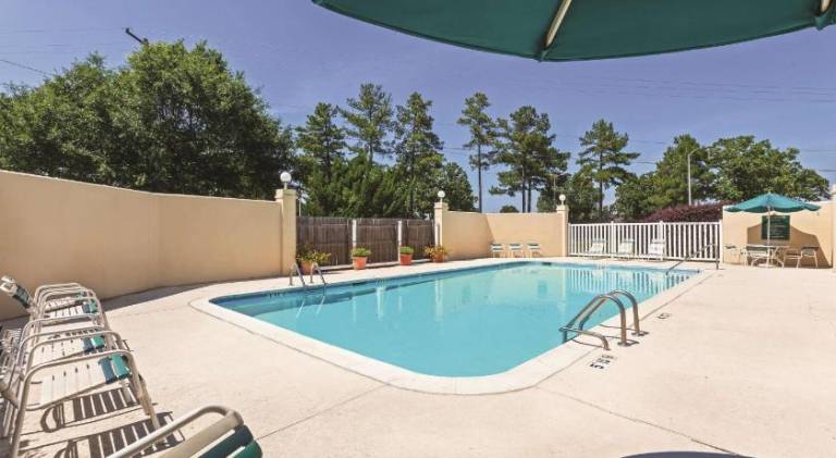 La Quinta Inn & Suites by Wyndham N Little Rock-McCain Mall — photo 5