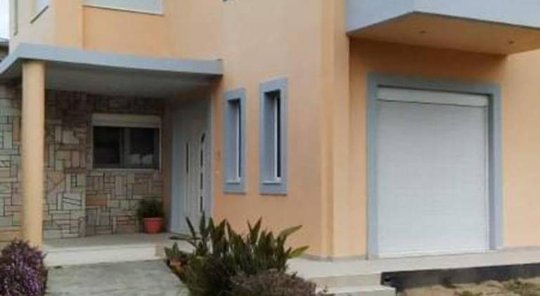 Villa with jacuzzi in Rhodes
