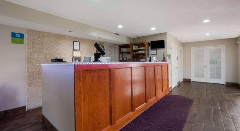 SureStay by Best Western Manning — photo 5