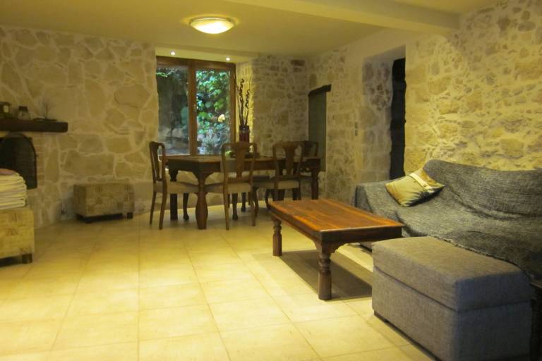 Villa with garden, grill & private pool — photo 2