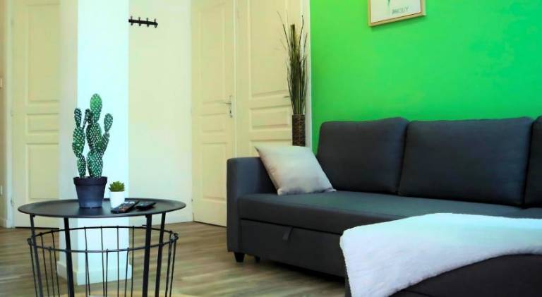 Apartment with barbecue & terrace — photo 2