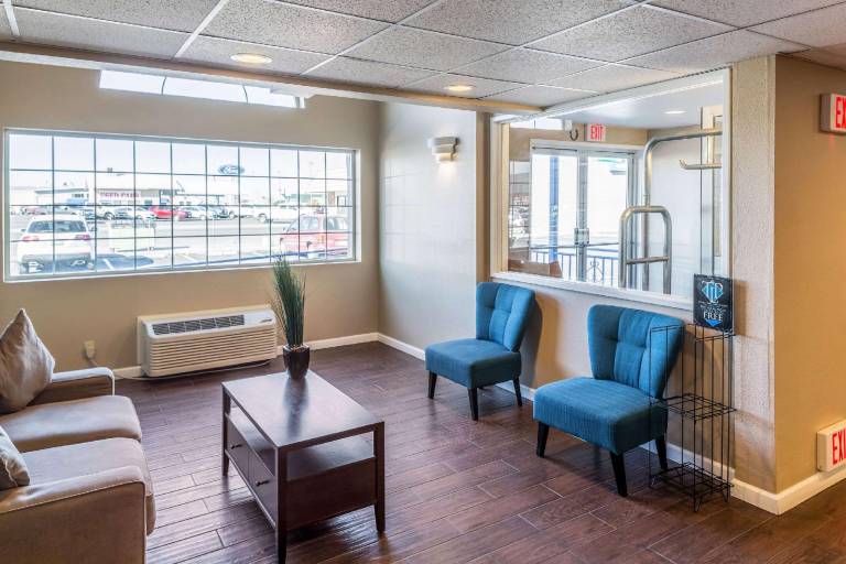 Quality Inn & Suites near NAS Fallon — photo 3