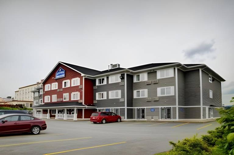 Coastal Inn Halifax - Bayers Lake in Halifax, NS