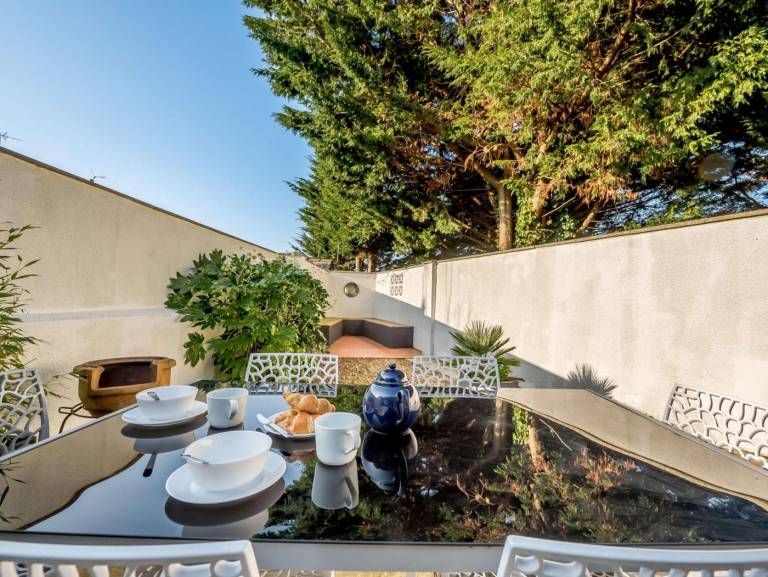 Fully equipped beautiful cottage with yard & barbeque | Beach nearby | Pets allowed — photo 3