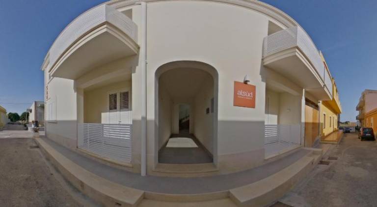 Serviced apartment with terrace | Beach nearby | Suitable for remote work | Pets allowed in Lampedusa