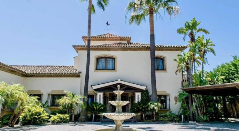 CASA TESS boutique hotel in Estepona