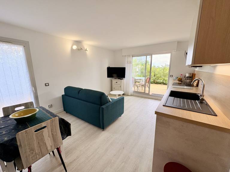 Rental apartment with terrace — photo 5