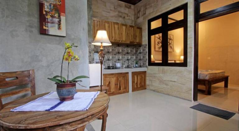Sari House Ubud - Balinese Style Homestay — photo 3