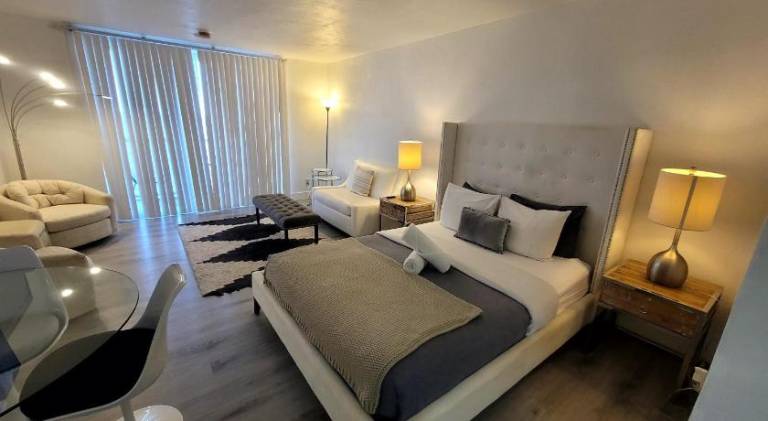 Estudios para 4 personas en la playa de Sunny Isles Beach — photo 2