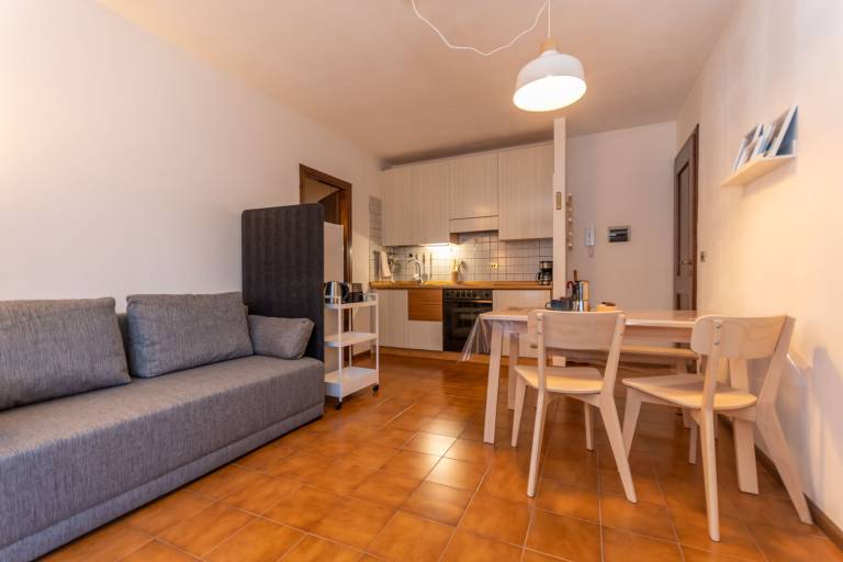 Apartment with 1 room for 4 persons — photo 3