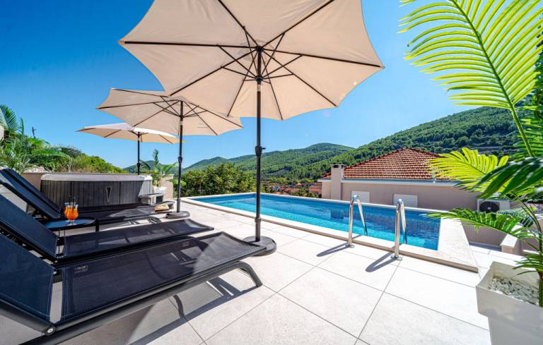 Holiday house VIRA by Villas Guide