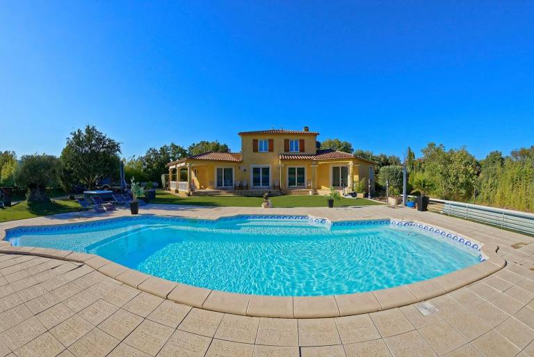 Villa Le Luc