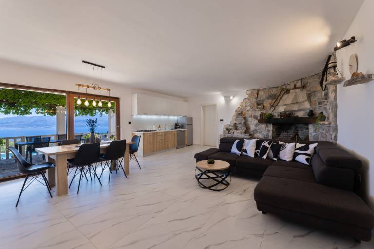 Two bedroom house with terrace and sea view Supetar, Brač (K-15280) — photo 2