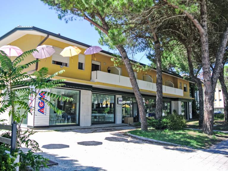 Ferienwohnung in Lignano Pineta, Aprilia Marittima für max. 4 Personen, Ferienwohnung in Lignano Pineta, Aprilia Marittima für max. 4 Personen,
