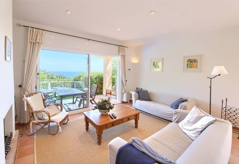 Fully equipped pleasant villa with grill, fast internet & private pool | Sea view | Dogs allowed — photo 4