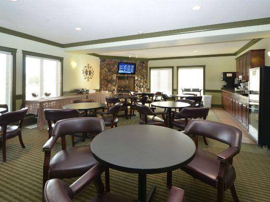 Big Lake Inn — photo 4