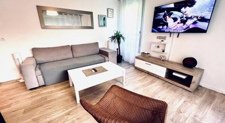 Wonderful apartment | Pet-friendly in Torcy