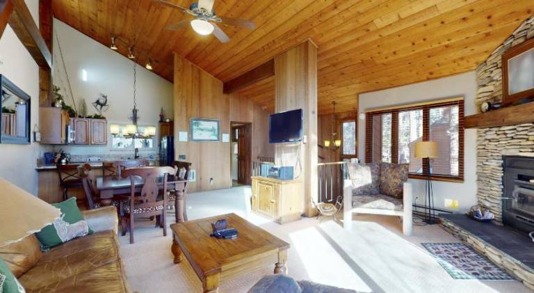Apartment with pool & jacuzzi — photo 2