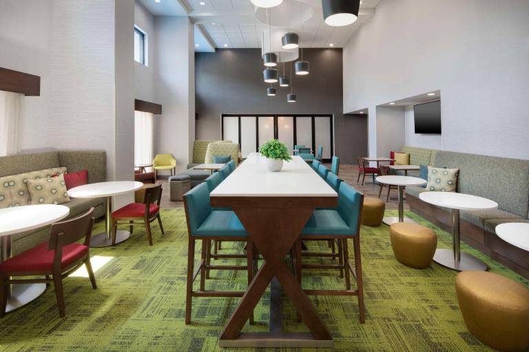Hampton Inn & Suites D'Iberville Biloxi — photo 3