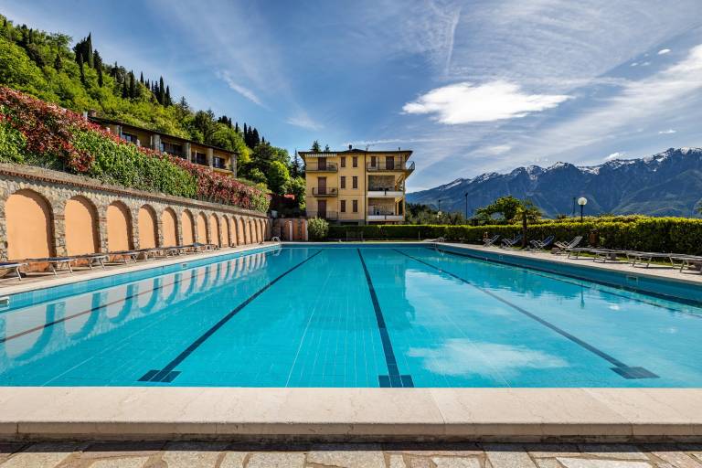 Apartment 'Appartamento Alexander' with Lake View, Shared Pool and Wi-Fi — photo 3