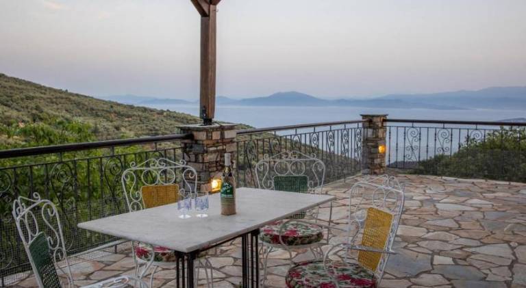 Villa with 4 rooms for 8 persons — photo 3