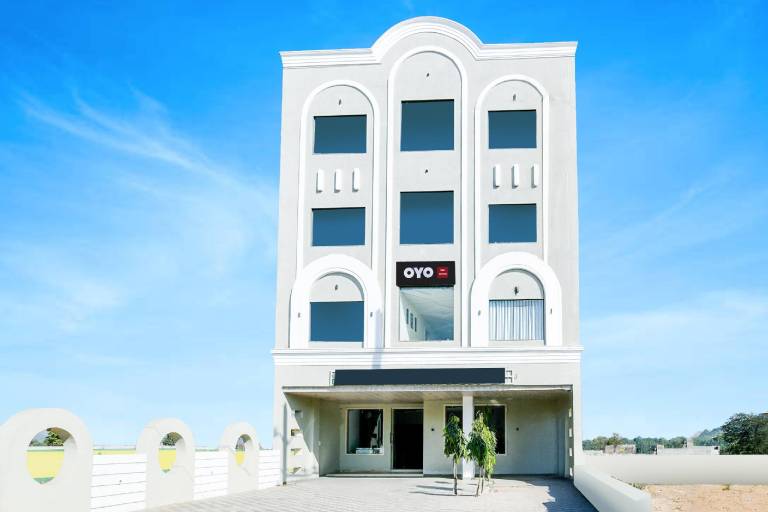 Hotel O RichFeel