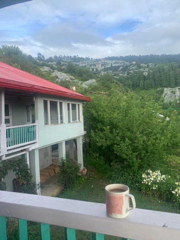 Vacation home with 3 rooms for 8 persons in Shimla