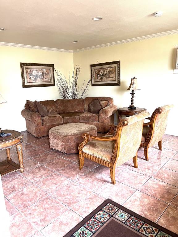Condo French Camp