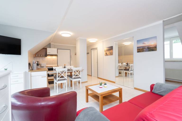 Strandnahe Ferienwohnung "Vittoria" in Scharbeutz mit großem Balkon. — photo 5