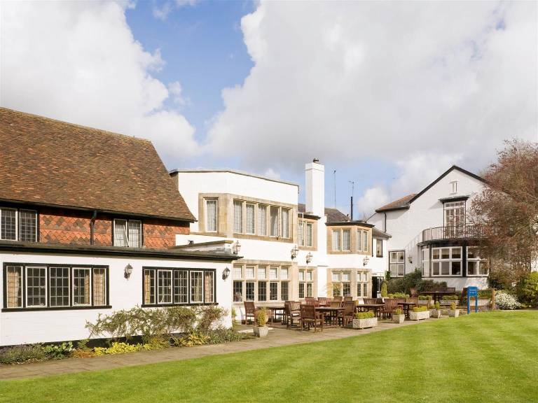 Sunday Box Hill Burford Bridge Hotel