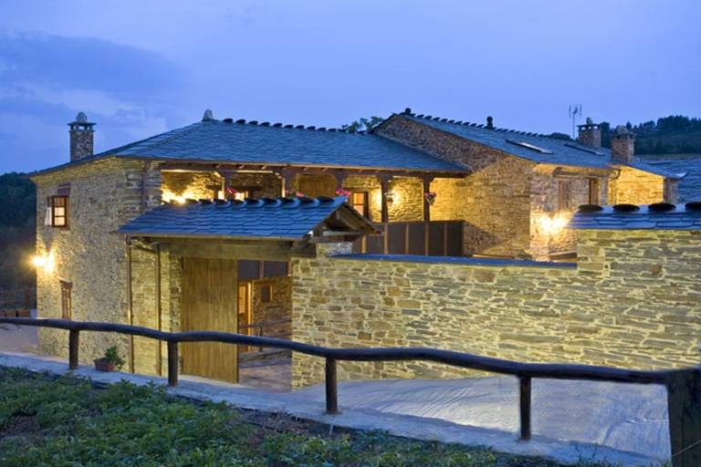 Casa Grandas de Salime