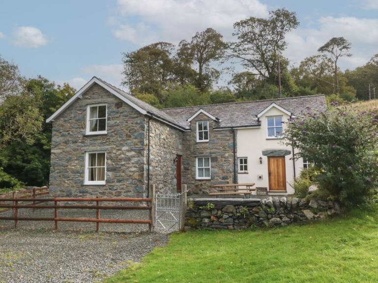 House  Talsarnau
