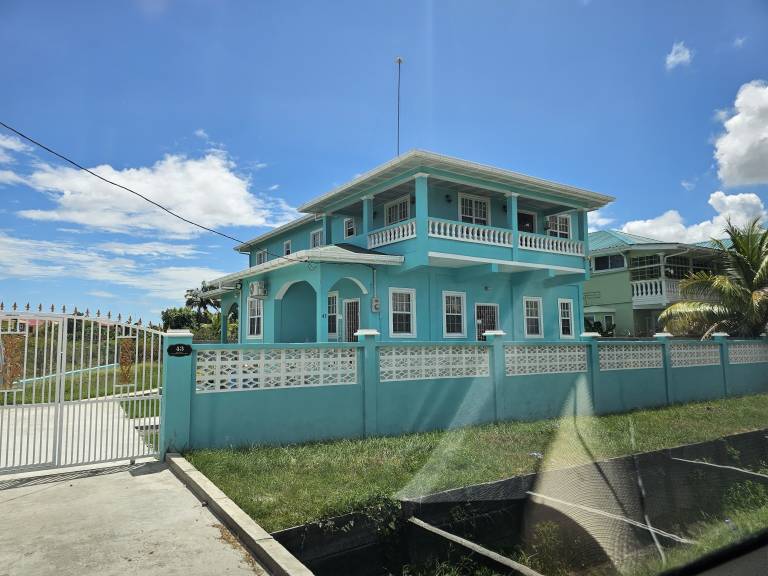 House Melanie South