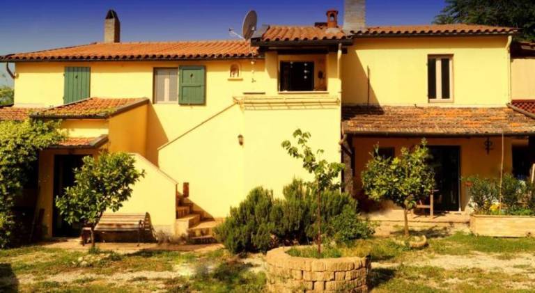 Apartment with 1 room for 4 persons in Grottammare