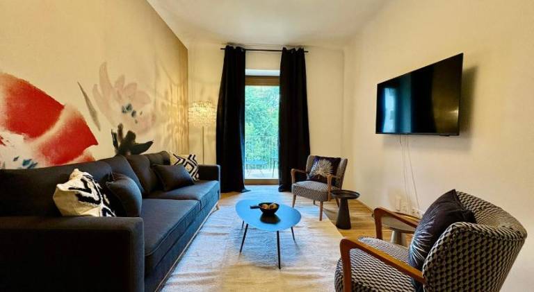 Apartment with garden & terrace — photo 2