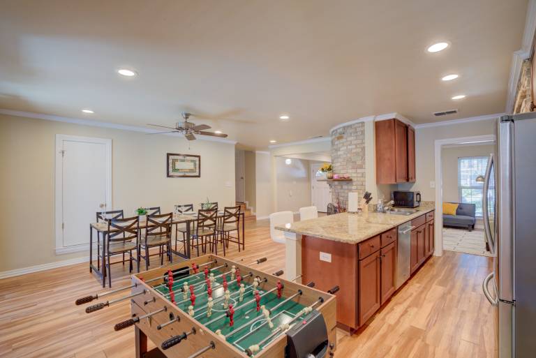 Fully equipped vacation home with BBQ | Pet-friendly — photo 4