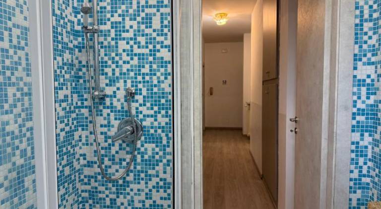 Apartment with 2 rooms for 6 persons — photo 2