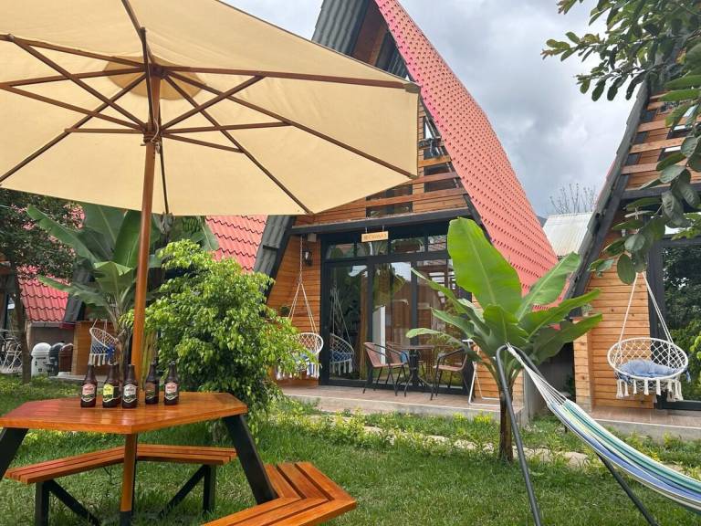 Bungalow with barbecue & pool — photo 4