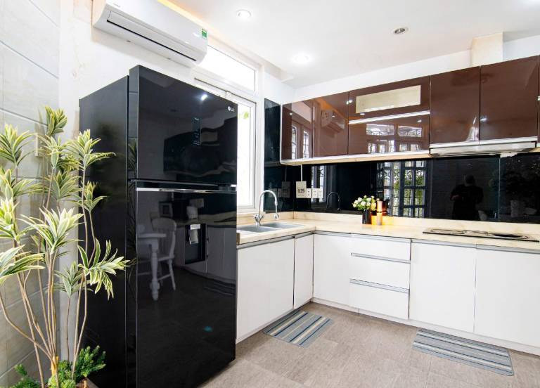 Pleasant vacation home with BBQ | Close to Phạm Ngũ Lão Street | Suitable for remote work | Dogs allowed — photo 5