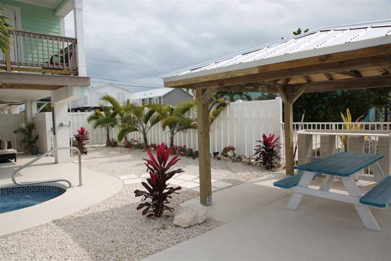 Seas the Day Spacious Waterfront Pool Home, 50 Dock! — photo 2