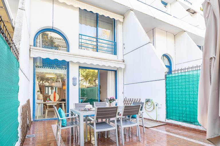 Family-oriented rental apartment with terrace, pool & garden | Beach nearby | Pet-friendly — photo 2